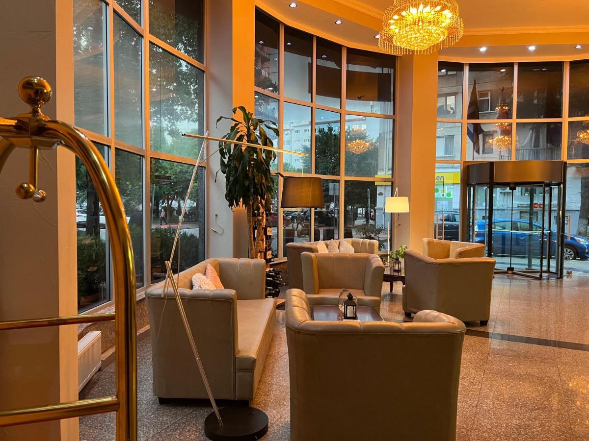 Hotel Aisi Batumi Luaran gambar