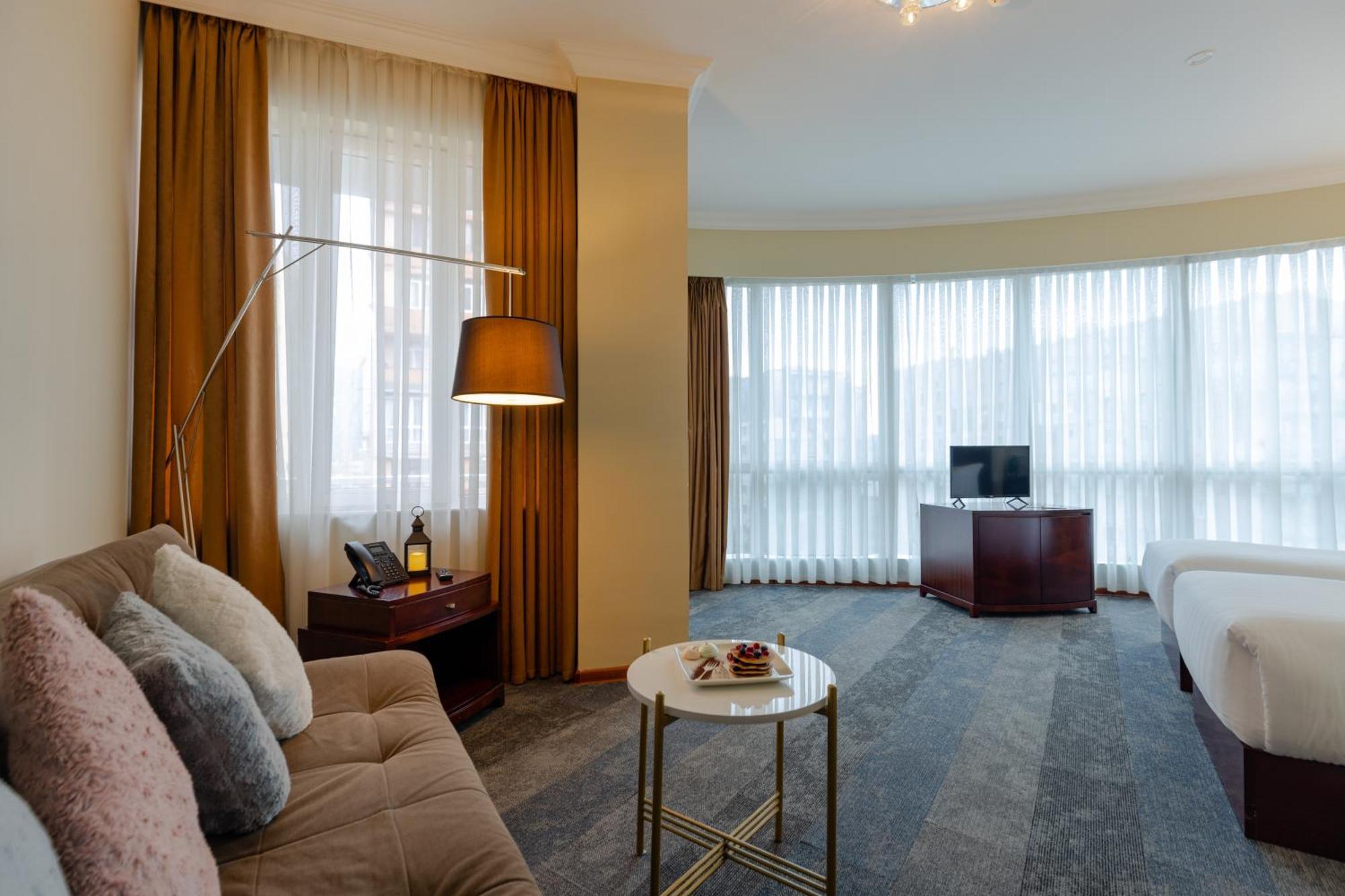 Hotel Aisi Batumi Luaran gambar